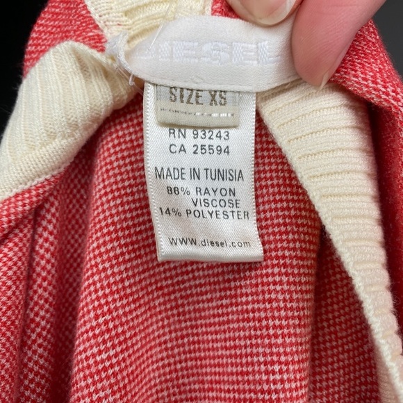 RARE Diesel Red Sleeveless Top w/ Front Neck Fold - Picture 9 of 10